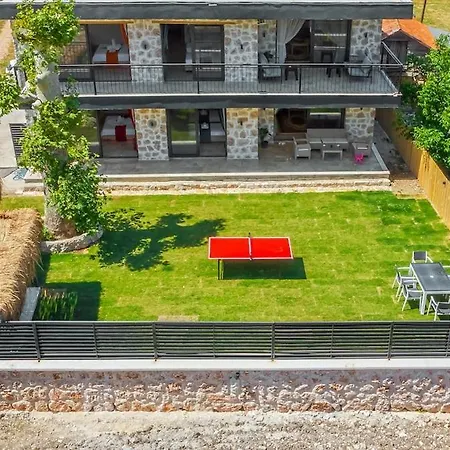 Stonhouse 2 Appartamento